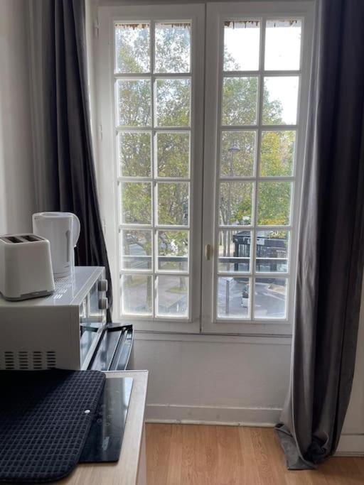Studio Paris 14 Luaran gambar